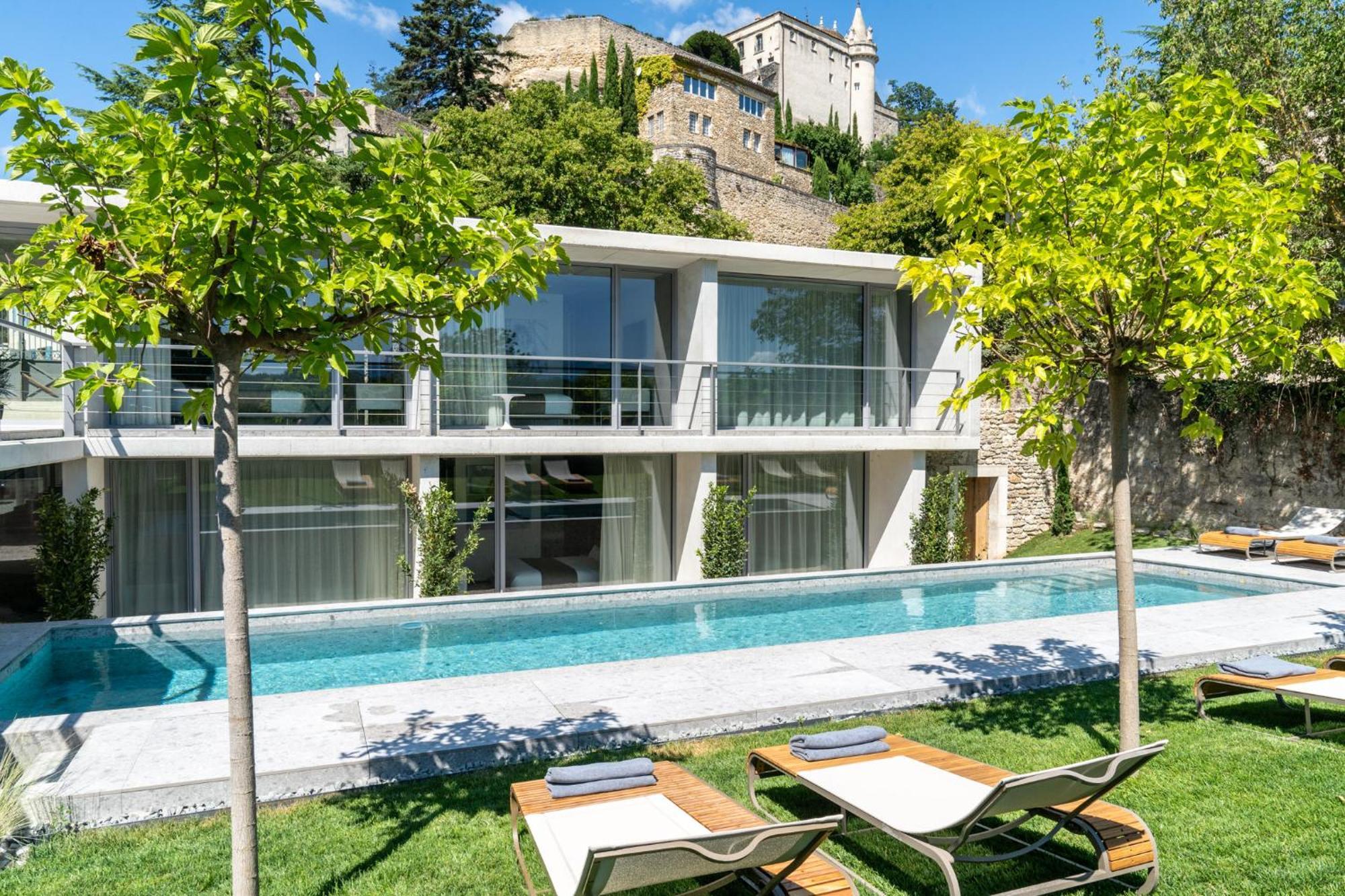 Le Pavillon M, Chambres D'Hotes De Luxe Avec Piscine & Spa Grignan Exterior photo